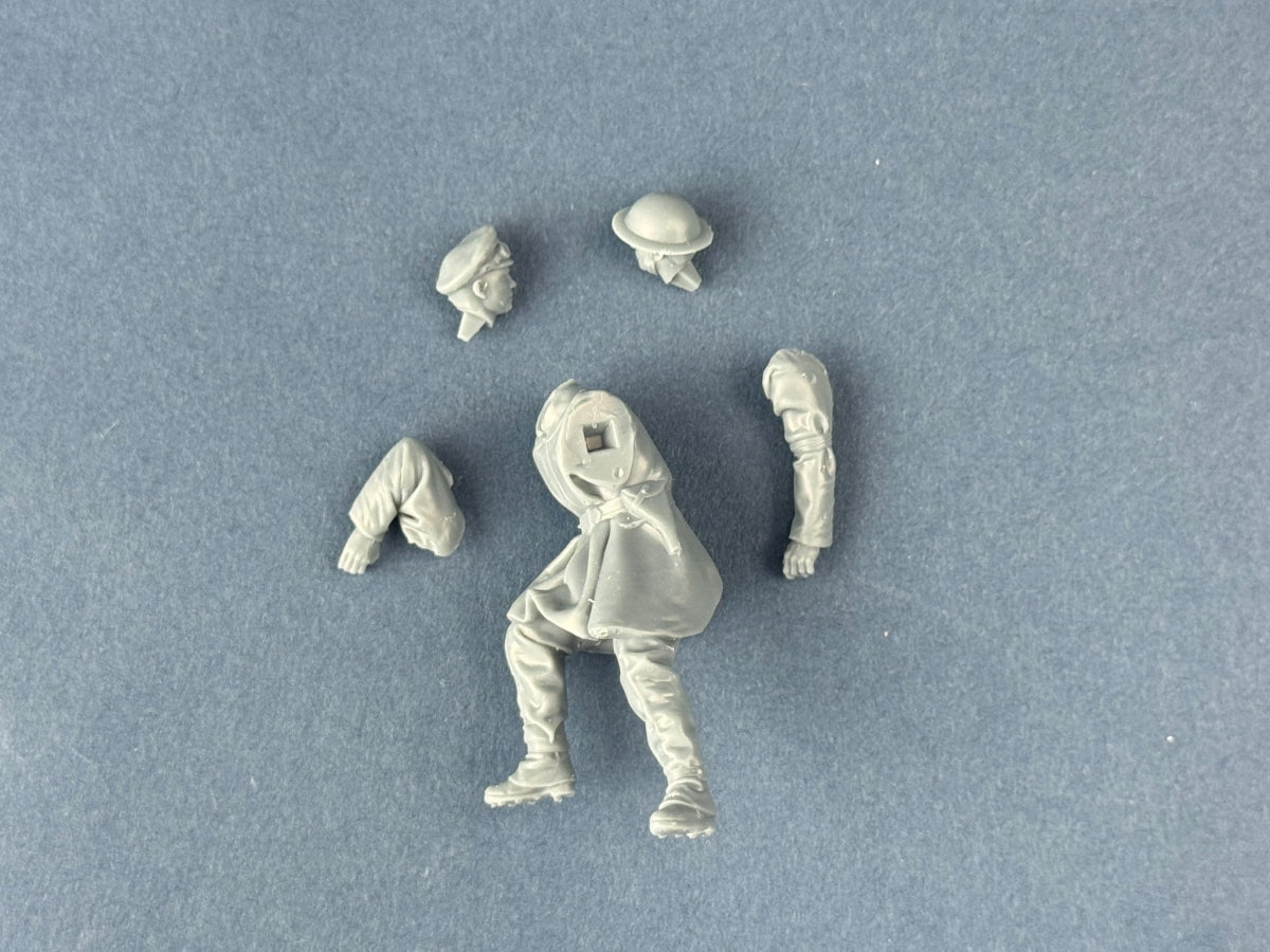 Copper State Models F32-064 British Dispatch Rider on a short break (Motorcycle not included) 1/32 – imagen 4