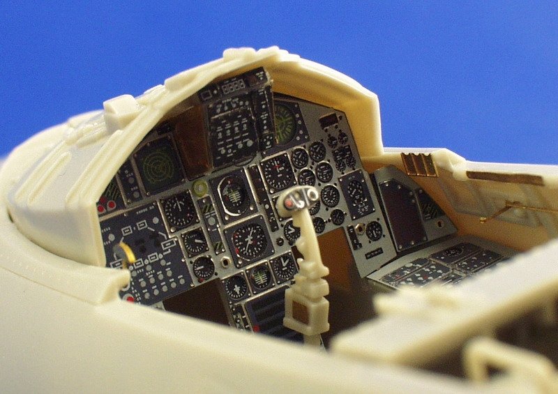 Eduard 32532 F-15C interior 1/32 Tamiya – imagen 5