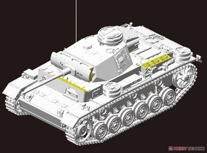 Dragon 6957 Pz.Kpfw.III Ausf.L s.Pz.Abt.502 Leningrad 1942 1/35 – immagine 4