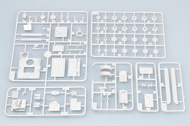 Trumpeter 07239 US M 113A2 Voiture blindée (1/72) – image 4