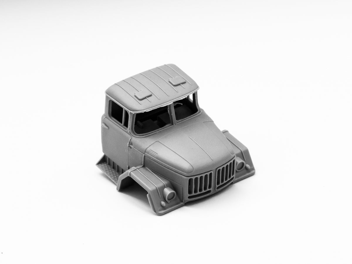 ICM 72821 ZіL-131 AFU with DShKM 1/72 – Bild 5