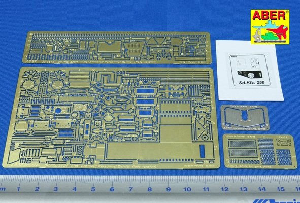 Aber 35084 Sd.Kfz.250/1 Alt (late) - basic set (DRA) (1/35) – image 2