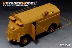 Voyager Model PE35649 WWII British AEC 4x4 Armored Command Vehicle&amp;quot;Dorchester&amp;quot; For AFV 35227 1/35 – immagine 2