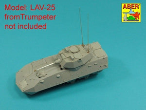 Aber R-44 Zestaw 2 anten VHF pojazdów NATO / Set of 2 NATO antennas with mount bases 1/35 – imagen 7