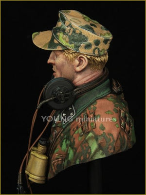 Young Miniatures YM1851 German WAFFEN SS Panzer Officer WWII 1/10 – immagine 3