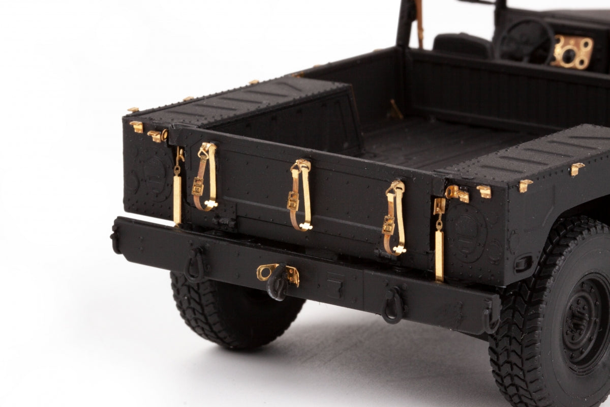 Eduard 36522 Humvee M1097A2 ICM 1/35 – Bild 2