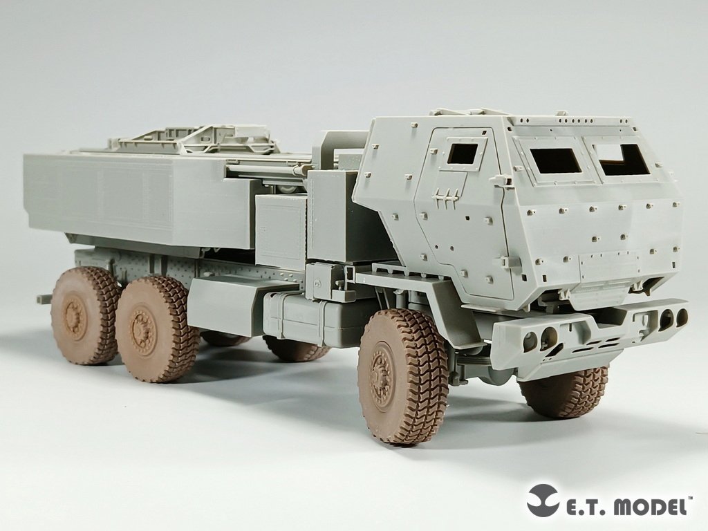 E.T. Model P35-127 Modern U.S. M142 High Mobility Artillery Rocket System（HIMARS）Sagged Wheels for Trumpeter kit 1/35 – Bild 6