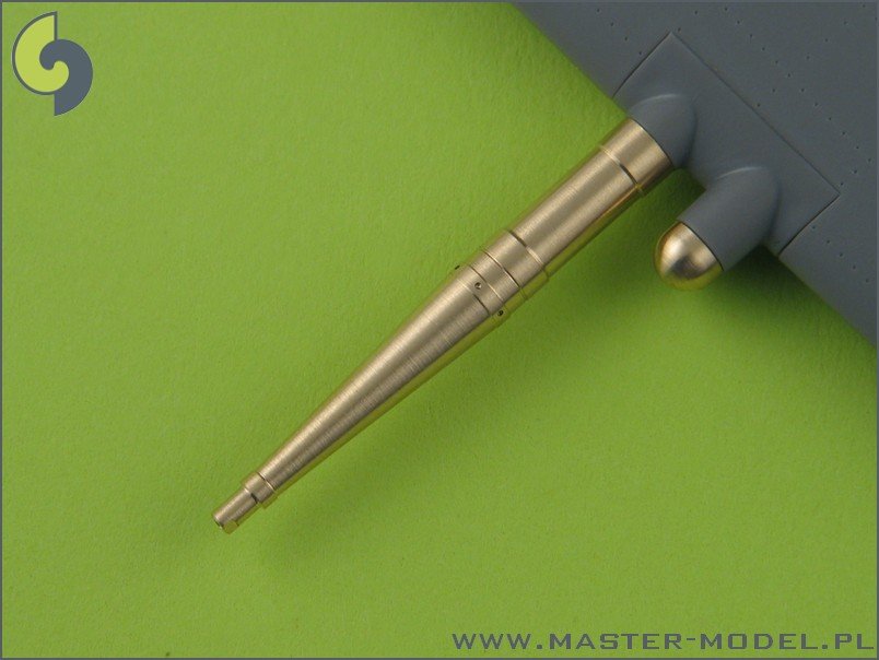 Master AM-32-016 Supermarine Spitfire C wing - Hispano 20mm cannons in fairings (fit to TAMIYA) 1/32 – immagine 4