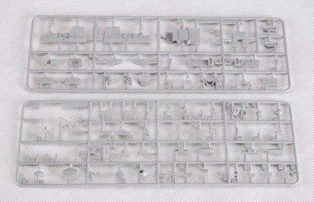Trumpeter 05720 Russian Navy Slava Class Cruiser Moskva 1/700 – Bild 9
