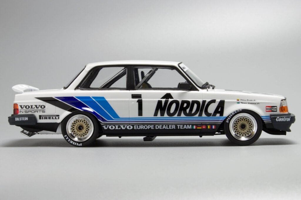 NuNu PN24013 Volvo 240 Turbo &amp;#39;86 ETCC Hockenheim Winner 1/24 – immagine 9