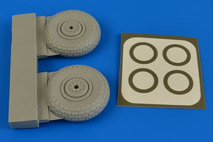 Aires 2207 Il-2m3 wheels &amp;amp; paint masks 1/32