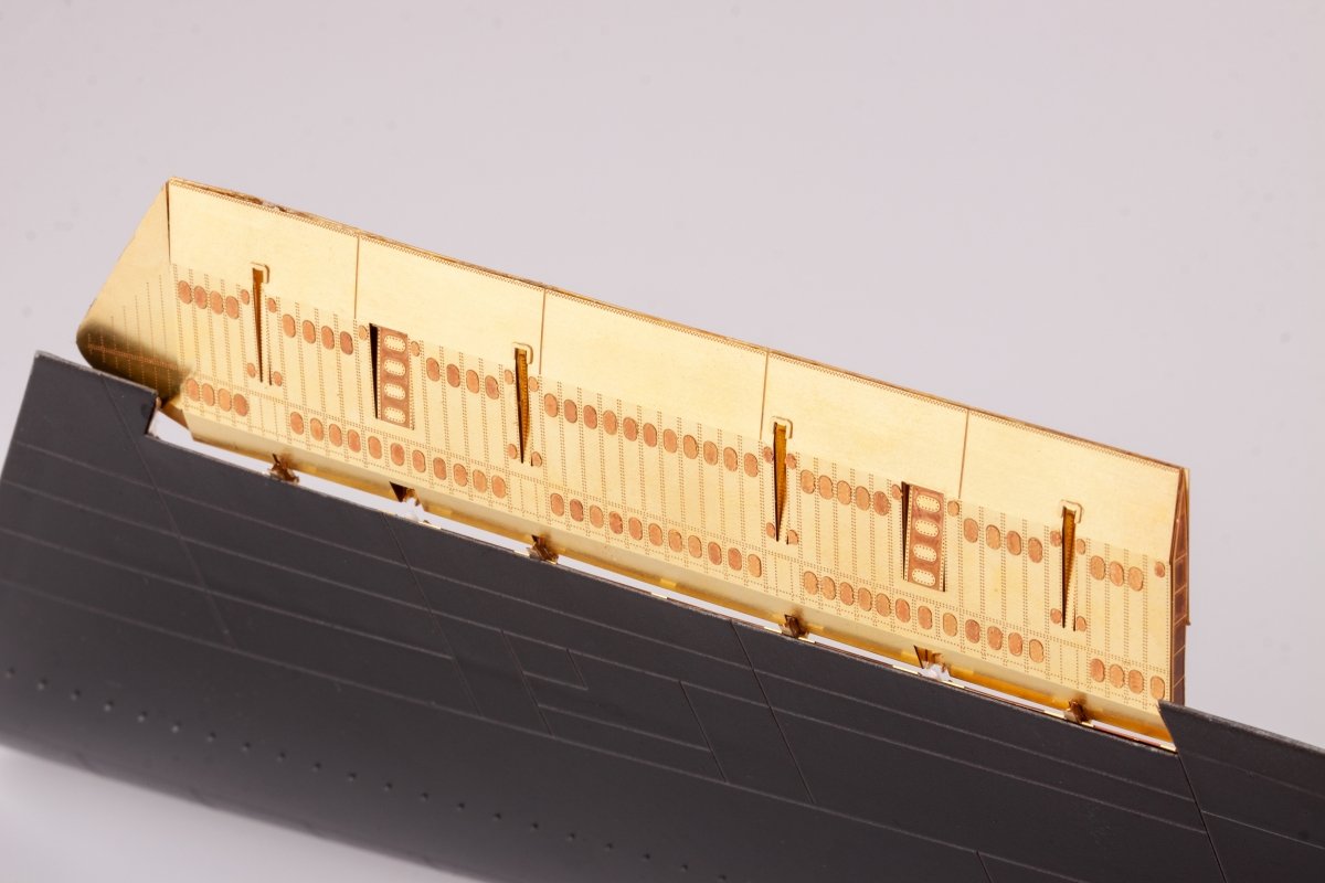 Eduard 72677 B-52 landing flaps 1/72 MODELCOLLECT – Bild 9