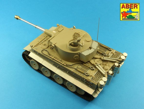 Aber 35K26 Pz.Kpfw. VI Ausf.E ( i.Kfz.181) Tiger I – s.PzAbt. 501 in Tunisia 1/35 – immagine 8