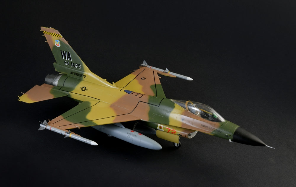 Italeri 35105 F-16C Fighting Falcon - WAR THUNDER 1/48 – Bild 14