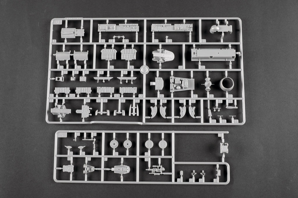 Trumpeter 02824 JJ-7 Trainer 1/48 – image 13