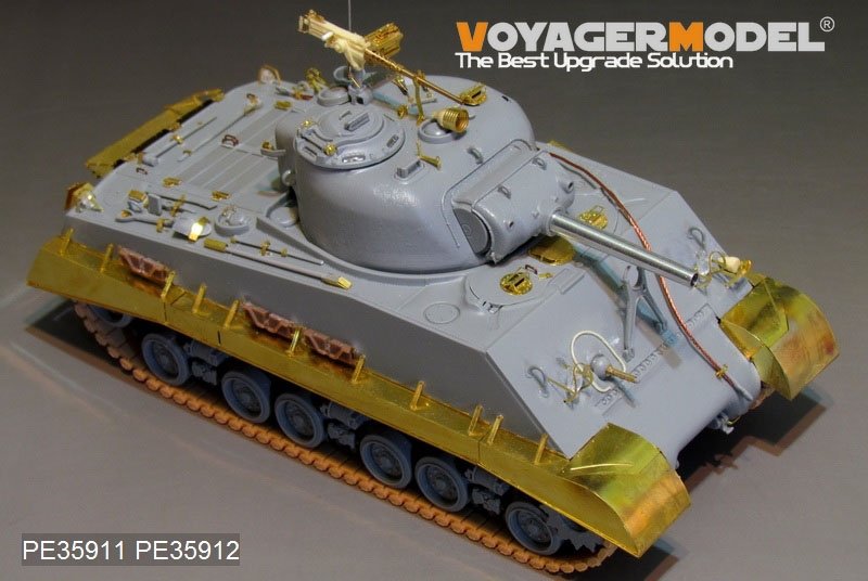 Voyager Model PE35911 WWII US M4A3(105mm) HVSS Basic for DRAGON 1/35 – immagine 4