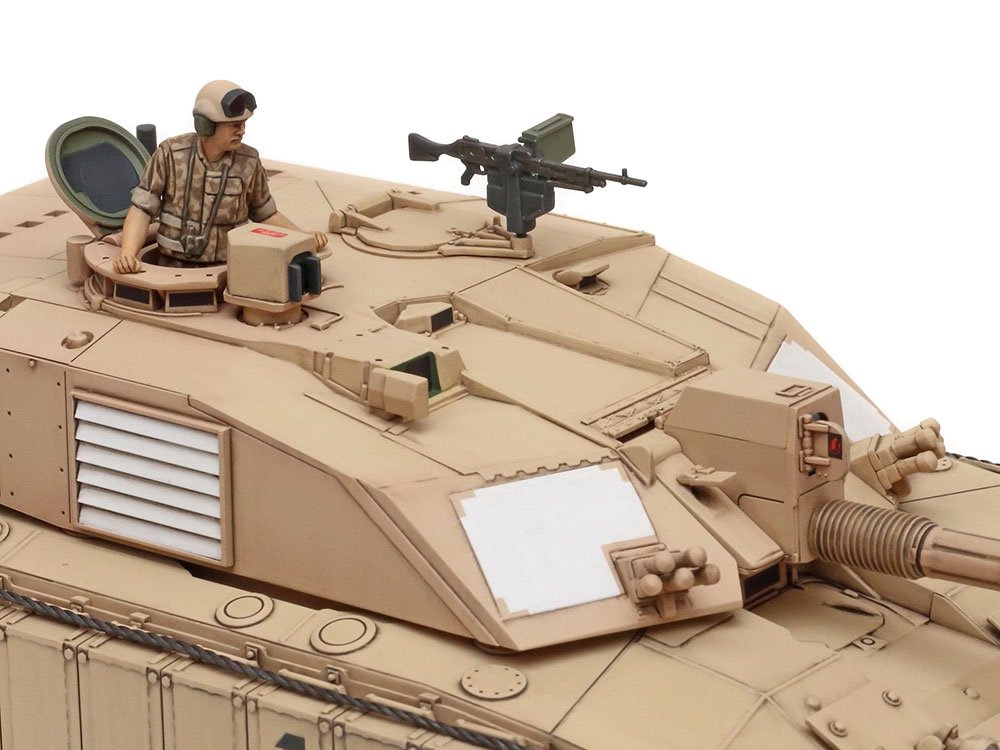 Tamiya 32601 British Main Battle Tank Challenger 2 (Desertised) 1/48 – immagine 3