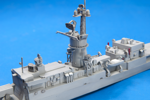 AFV Club SE70002 Knox-Class Frigate FF-1073 Robert E. Peary ROC Navy 932 (Taiwan) 1/700 – Bild 4