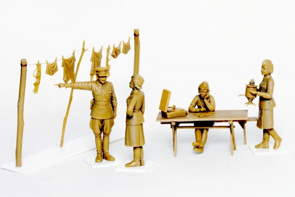 ICM 35621 Soviet Military Servicewomen (1939) 1/35 – image 8