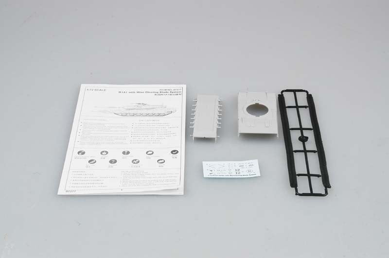 Trumpeter 07277 M1A1 with Mine Clearing Blade System 1/72 – imagen 3
