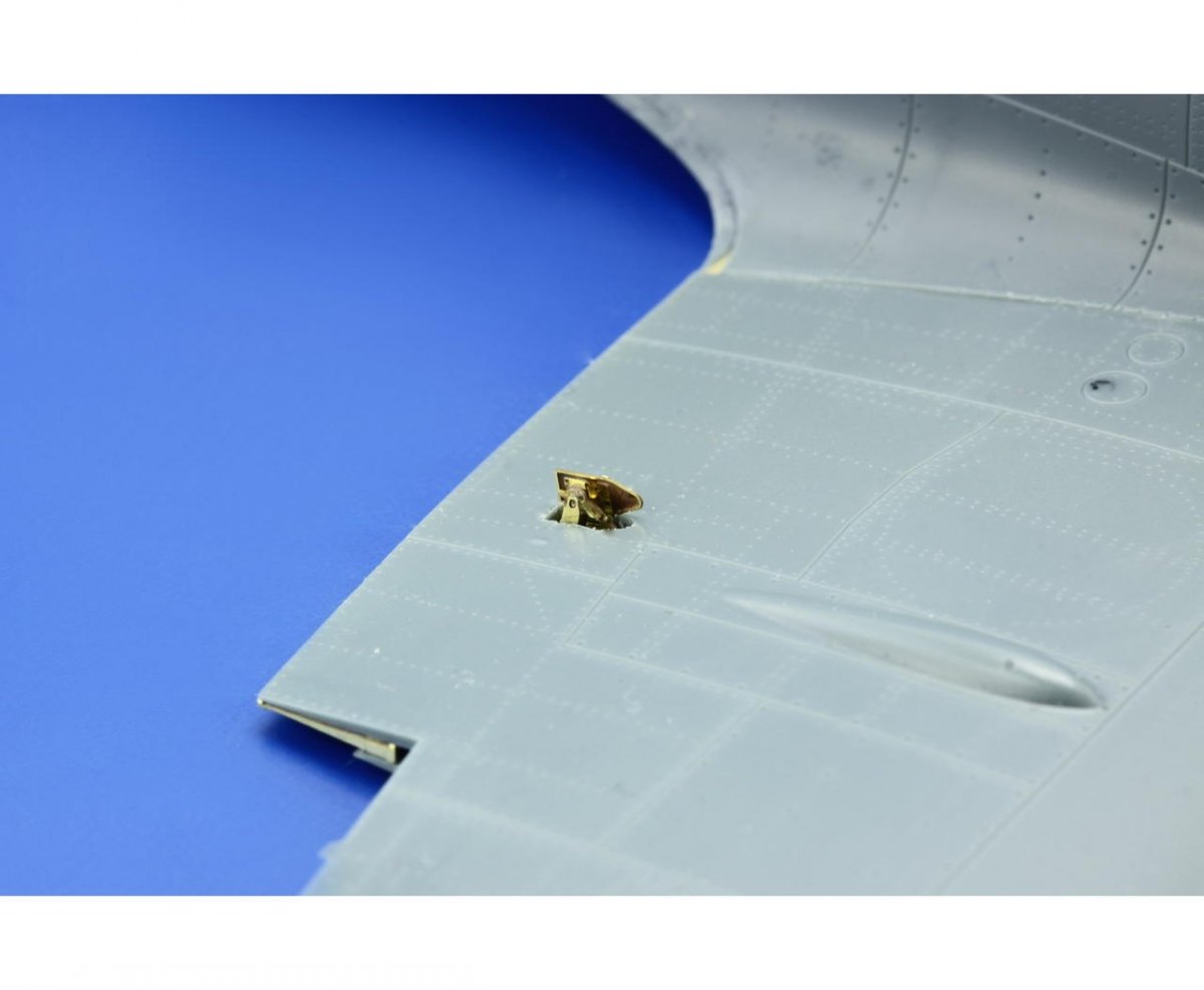 Eduard SIN64809 SPITFIRE Mk. IX ADVANCED 1/48 (Eduard) – immagine 2