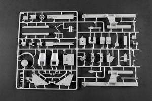 Trumpeter 00953 German Sd.Kfz.165 Hummel Late Production 1/16 – image 28