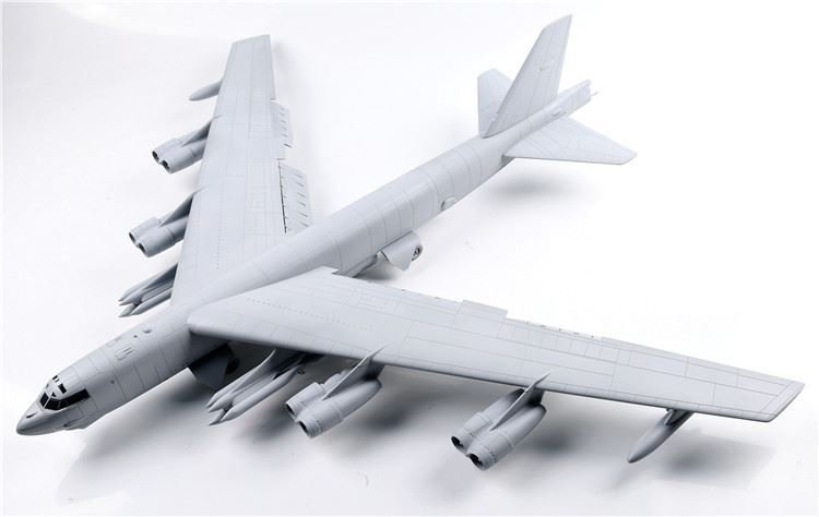 Modelcollect UA72200 B-52H U.S. Stratofortress strategic Bomber 1/72 – immagine 5