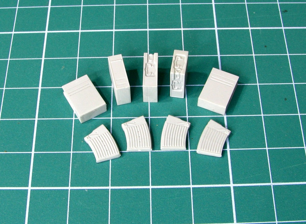 EUREKA XXL E-043 2 cm FlaK38 ammo boxes and magazines 1/35 – Bild 7