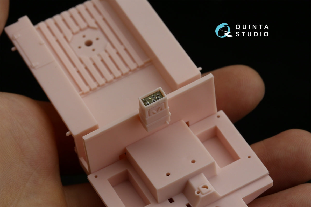 Quinta Studio QD35087 Land Rover 109 Pink Panther SAS 3D-Printed &amp;amp; coloured Interior on decal paper (Tamiya) 1/35 – immagine 9