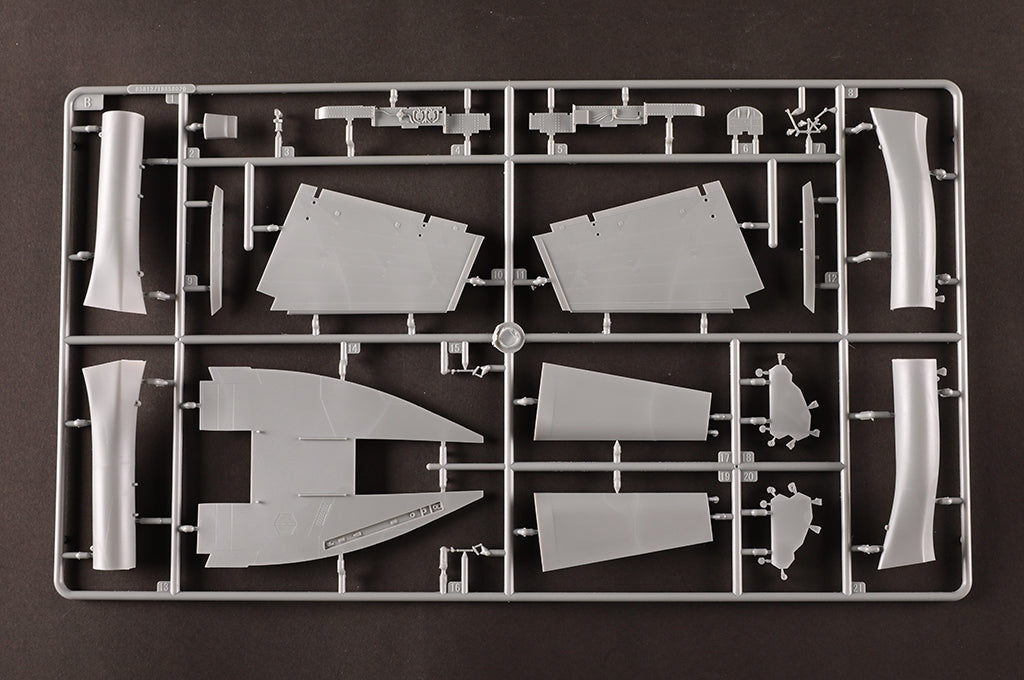 Hobby Boss 85818 F/A-18E Super Hornet VFC-12 1/48 – image 13