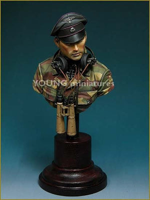 Young Miniatures YM1805 SS Panzer Officer Normandie 1944 1/10 – immagine 5