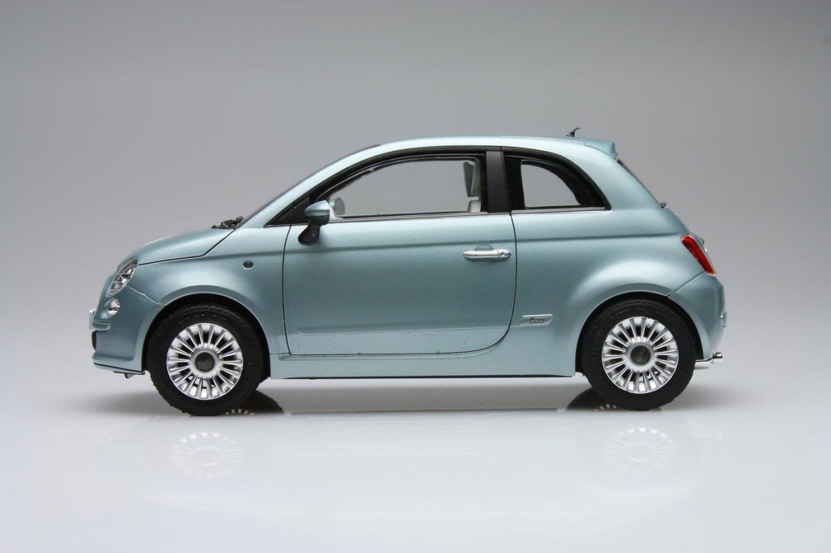 Fujimi 123622 Fiat 500 1/24 – immagine 3