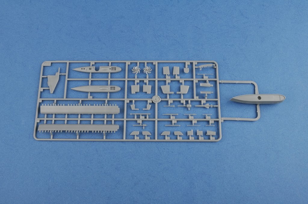 Hobby Boss 83521 Russian Navy SSGN Oscar II Class Kursk Cruise Missile Submarine 1/350 – immagine 7
