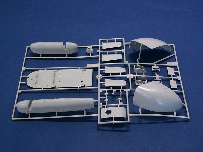 Trumpeter 05102 Mi-8MT/Mi-17 Hip-H Helicopter 1/35 – immagine 4