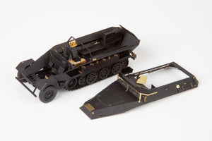 Edouard 36518 Sd. Kfz. 251/18 Ausf. Un ICM 1/35 – image 3