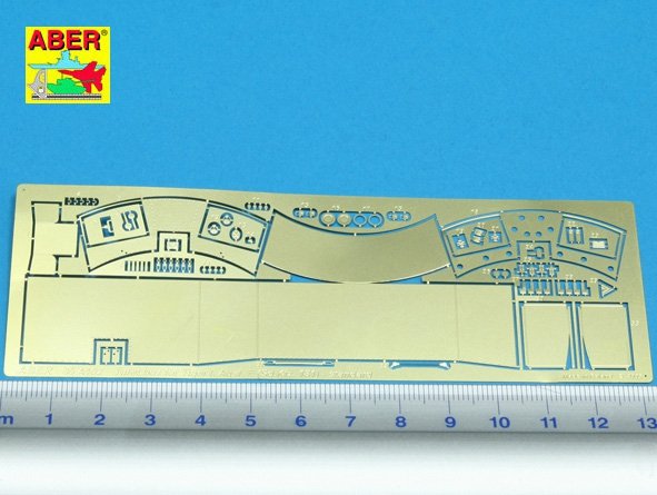 Aber 35A102 Turret stowage bin for german tank Pz. Kpfw. VI Tiger I, standard model 1/35 – Bild 2
