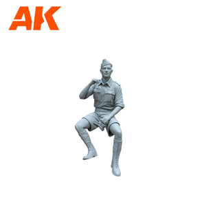 AK Interactive AK35504-A PZ.KPFW.IV AUSF.D AFRIKA KORPS + DAK PANZERFAHRER 1/35 – immagine 19
