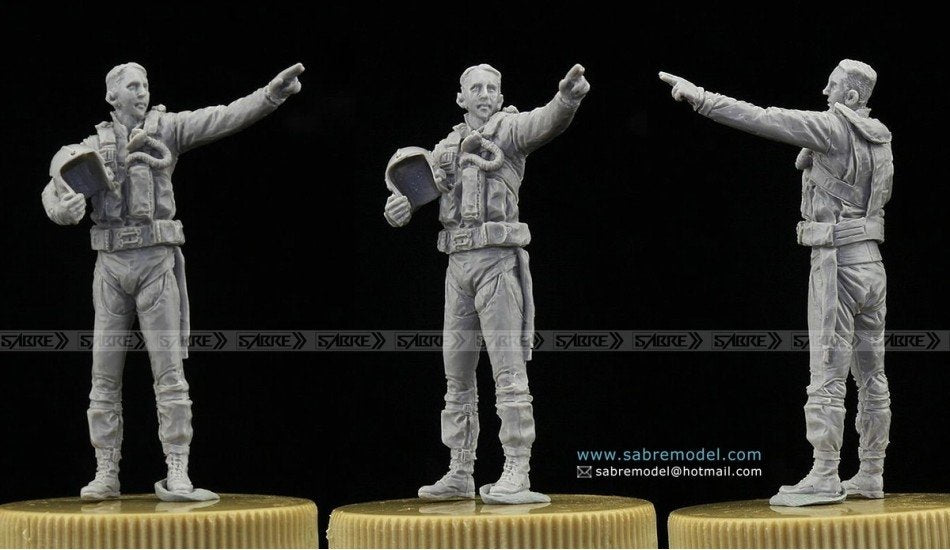 Sabre 4801 U.S.Navy F-14A &amp;quot;Tomcat&amp;quot; Pilot Team (1980s) 1/48 – Bild 3