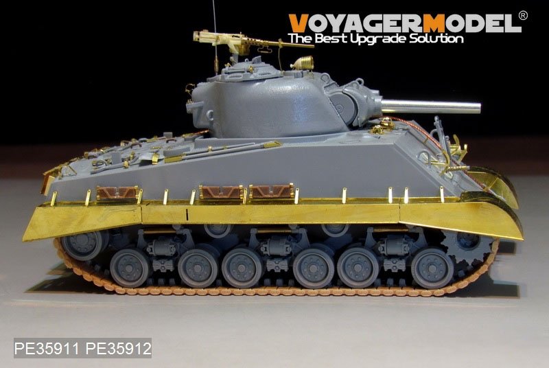 Voyager Model PE35911 WWII US M4A3(105mm) HVSS Basic for DRAGON 1/35 – immagine 7