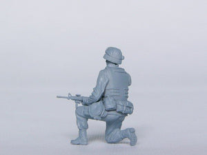 Trumpeter 00407 US Marine Corps Iraq 2003 1/35 – zdjęcie 2