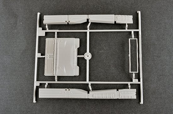 Trumpeter 09525 Russian T-80U MBT 1/35 – Bild 2