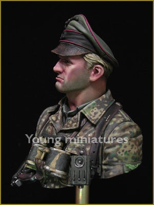 Young Miniatures YM1831 German Waffen SS Officer 1944 1/10 – immagine 4