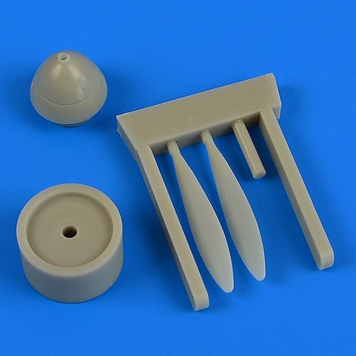 Quickboost QB72529 I-153 propeller &amp;quot;C&amp;quot;w/ tool 1/72