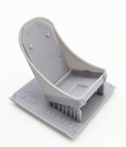 Art Scale Kit A32002 A-20 Havoc - Seat Set - Early Type with Textile Seat Belts and PE Belt Buckles 1/32