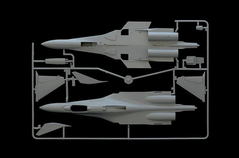 Italeri 0197 SU-33D Flanker-D 1/72 – Bild 4