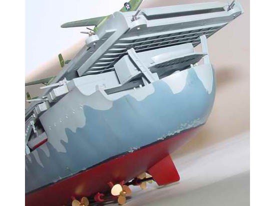 Trumpeter 05601 U.S. Aircraft Carrier CV-8 Hornet 1/350 – immagine 3