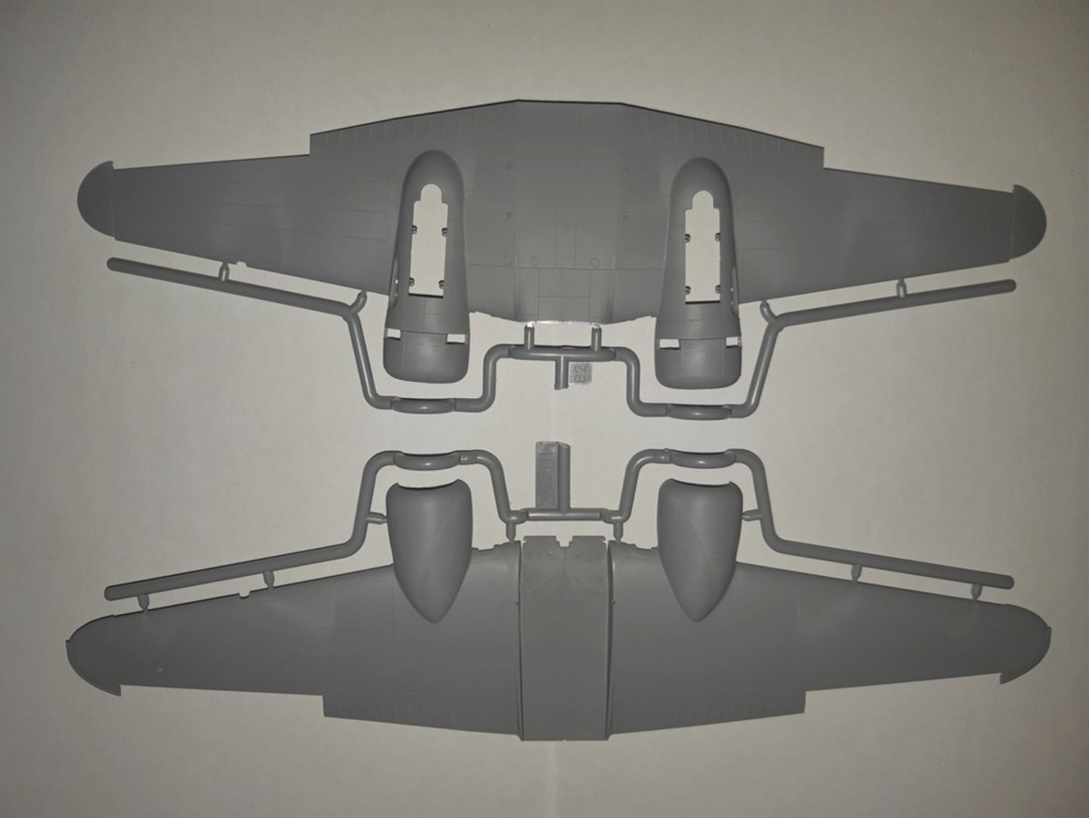 ICM 48186 C18S &amp;quot;Magic by Moonlight&amp;quot;, American Airshow Aircraft 1/48 – immagine 5