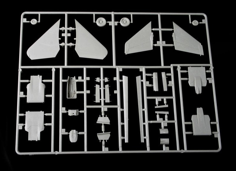KA Models KP-72003A F-14A Tomcat &amp;quot;Sundowners&amp;quot; (ex Fujimi) 1/72 – imagen 7