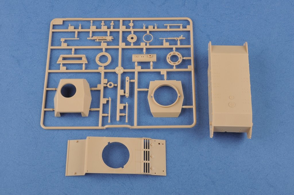Hobby Boss 83803 German Pzkpfw.II Ausf.J VK16.01 1/35 – Bild 7