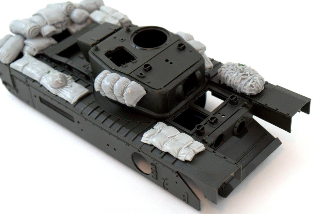 Ensemble de rangement Panzer Art RE35-579 pour MkIV « Churchill » (kit Tamiya) 1/35 – image 5
